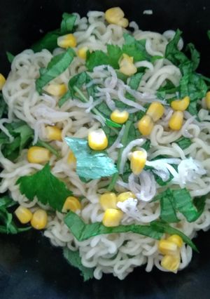 お野菜たっぷりサラダラーメン-レシピのメイン写真