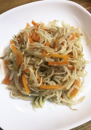 余ったそうめんともやしで簡単炒め物♪-レシピのメイン写真