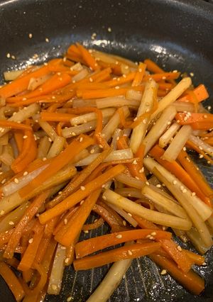 大根の皮できんぴら-レシピのメイン写真