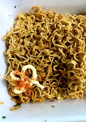ちょい足し♪カップ焼きそばに七味マヨ！-レシピのメイン写真