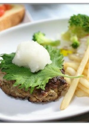 ゴロゴロ蓮根とセロリのハンバーグ-レシピのメイン写真