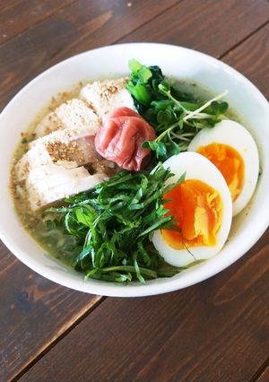 梅干しでさっぱり！冷やし塩ラーメン-レシピのメイン写真