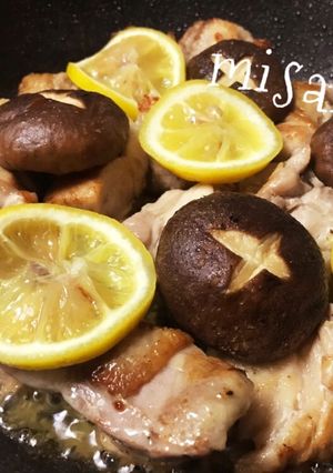 鶏肉と椎茸のレモンワイン蒸し☆-レシピのメイン写真