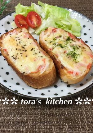 カニカマde簡単☘️味噌マヨごちそうパン-レシピのメイン写真