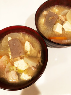 ホッとする美味しさ…基本の豚汁-レシピのメイン写真