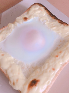 食パンにひと手間!絶品たままよトースト-レシピのメイン写真
