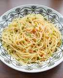 スプラウトと鮭ほぐしの和風パスタ