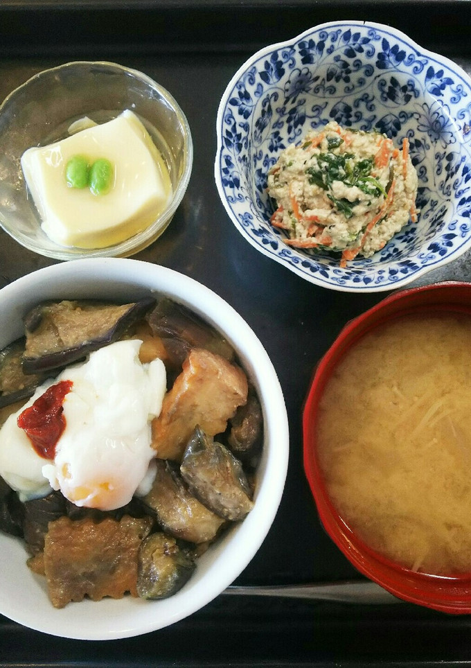 夕飯(7/2) 茄子と厚揚げの味噌炒め丼-レシピのメイン写真