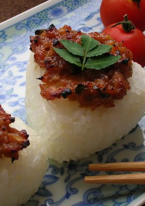 ごぼう味噌の焼きおにぎり-レシピのメイン写真