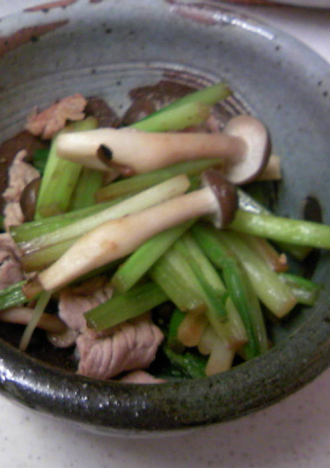 行者にんにくと豚の炒め物-レシピのメイン写真
