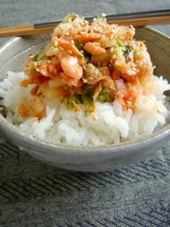 韓国風★鮭キムご飯-レシピのメイン写真