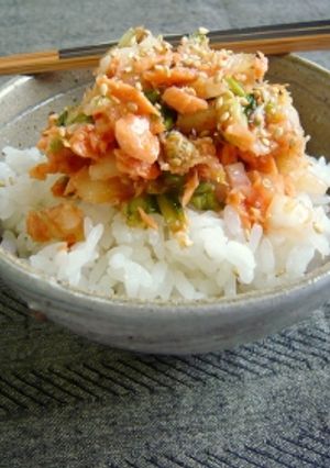 韓国風★鮭キムご飯-レシピのメイン写真
