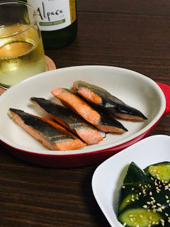 鮭の塩焼き(フライパン用ホイル初挑戦)-レシピのメイン写真