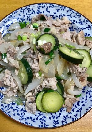 豚肉とズッキーニの炒め物-レシピのメイン写真