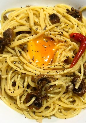 ドライマッシュルームのカルボナーラ風-レシピのメイン写真