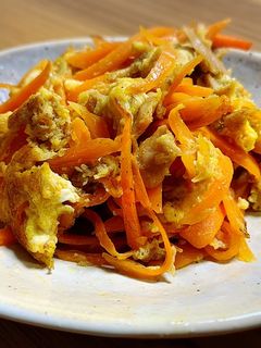 麺つゆで☆人参しりしり-レシピのメイン写真