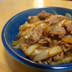 รูปของ 麺つゆで10分!超美味しい豚の生姜焼き♪