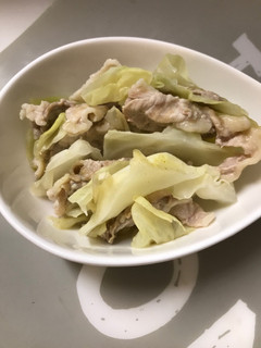 キャベツ大量消費★簡単ミルフィーユ鍋-レシピのメイン写真