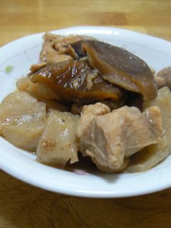鶏肉とこんにゃく、しいたけの煮物-レシピのメイン写真