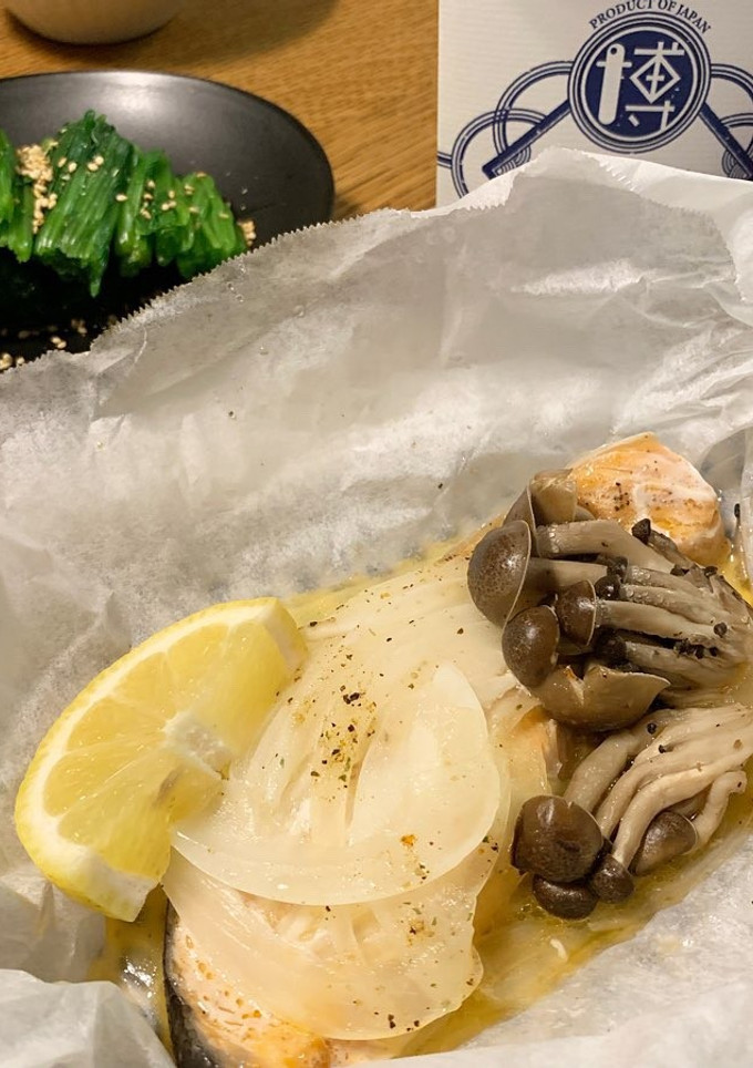 はかたスパイス × 鮭ときのこの包み焼き-レシピのメイン写真