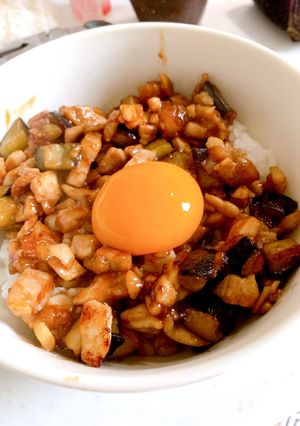 お家ランチ★ナス鶏つけてみそ丼-レシピのメイン写真