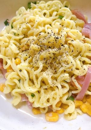 インスタントカルボナーラ風冷やしラーメン-レシピのメイン写真
