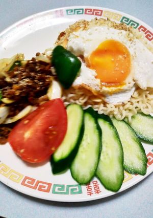 食欲そそるガパオ冷やしラーメン-レシピのメイン写真
