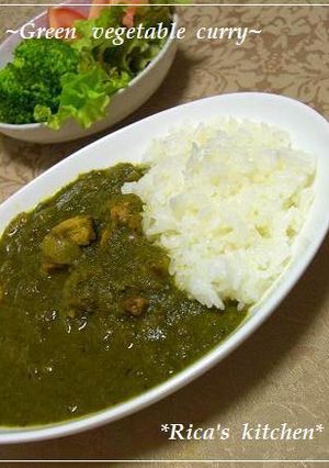 ルーで簡単♪小松菜のグリーンカレー-レシピのメイン写真