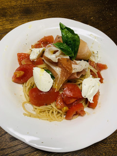 王道☆トマトと生ハムの冷製パスタ-レシピのメイン写真