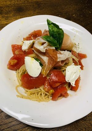王道☆トマトと生ハムの冷製パスタ-レシピのメイン写真