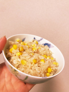 茅乃舎だしでつくる炊き込みとうもろこし飯-レシピのメイン写真