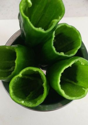 ピーマンの種を簡単に取る方法(*^^*)-レシピのメイン写真