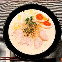 รูปของ 冷たいコーンポタージュ塩らーめん