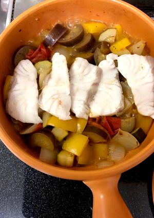 残り野菜と鯛の刺身のアクアパッツァ風-レシピのメイン写真