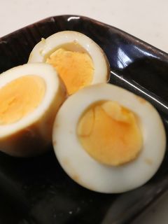 ウスターソースとトマトペーストで煮卵-レシピのメイン写真