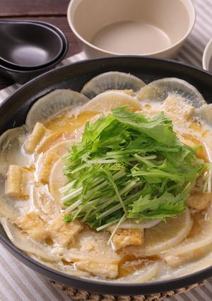 大根1本大量消費☆花さく豆乳味噌鍋-レシピのメイン写真