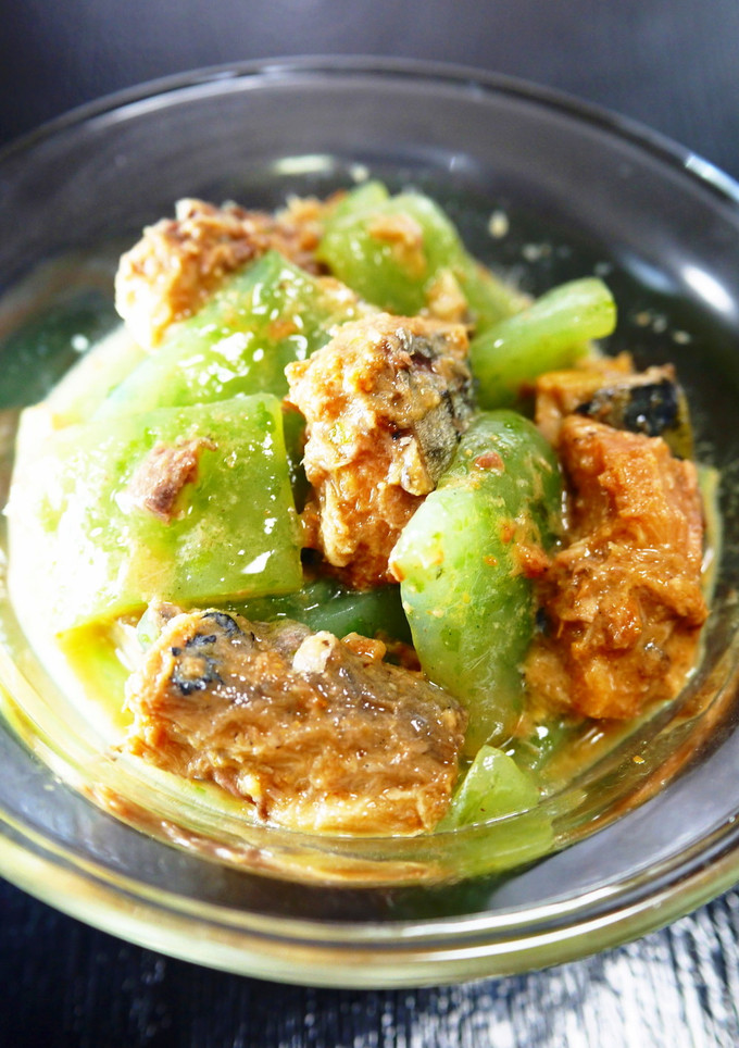 さば缶(味噌煮)と刺身こんにゃくの和え物-レシピのメイン写真