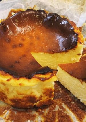 とろとろバスク風チーズケーキ-レシピのメイン写真
