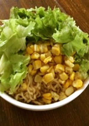 冷やしサラダラーメン-レシピのメイン写真
