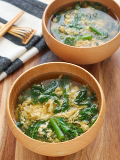 旬を味わう♪春菊のかき玉みそ汁-レシピのメイン写真