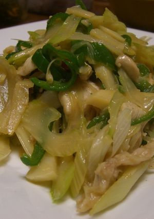 鶏肉とセロリの炒め物-レシピのメイン写真