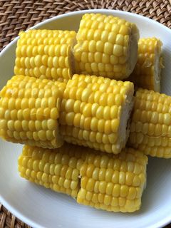 ゆでとうもろこし-レシピのメイン写真