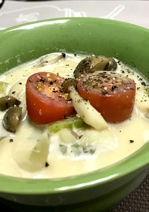 ゴーヤとしめじの味噌スープ-レシピのメイン写真