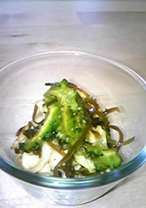 苦瓜とキャベツの塩昆布漬け-レシピのメイン写真