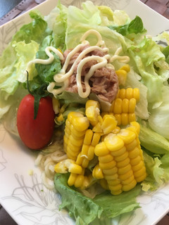 コーンたっぷり冷やしサラダ塩ラーメン-レシピのメイン写真