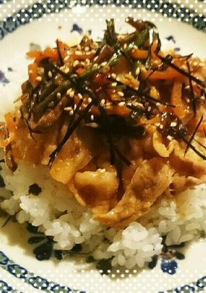 ビビンバの素でのっけ丼♪-レシピのメイン写真