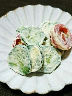 きゅうりとミニトマトのクミンサラダ-レシピのメイン写真
