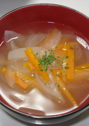 たまねぎとにんじんのスープ-レシピのメイン写真
