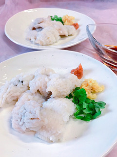 鱧の湯引き 梅肉と生姜ポン酢であっさり-レシピのメイン写真