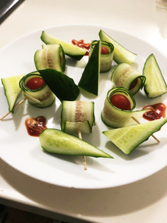 前菜☆胡瓜☆ミニトマト巻き-レシピのメイン写真
